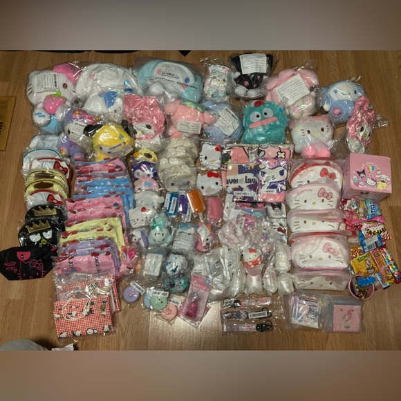 Medium Sanrio Lucky Bag! - Picture 6 of 6